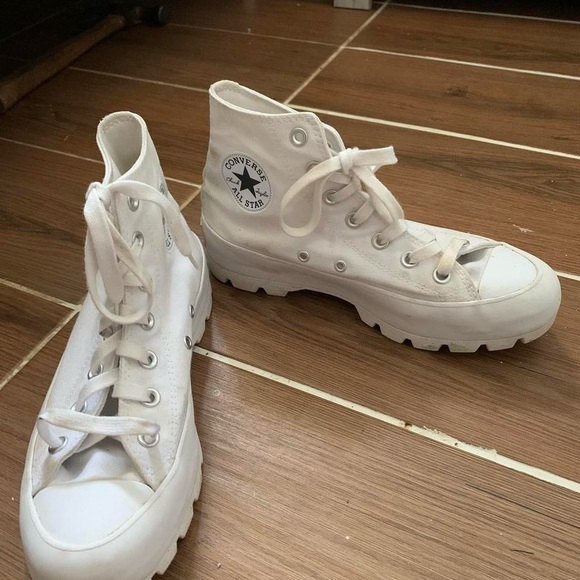 WOMEN'S CONVERSE CHUCK TAYLOR ALL STAR LUGGED PLATFORM SNEAKERS - Picture 5 of 7